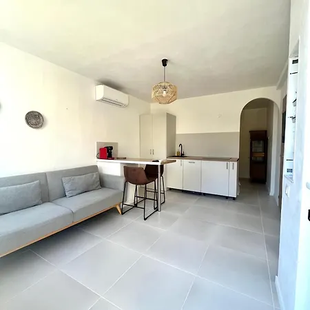 T2 Ajaccio- Neuf Confort- Wifi Et Parking Gratuit- 5min Du Centre Ville- Proche Aeroport Et Port- Secteur Finosello *
