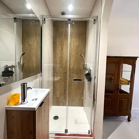 T2 Ajaccio- Neuf Confort- Wifi Et Parking Gratuit- 5min Du Centre Ville- Proche Aeroport Et Port- Secteur Finosello * Ajaccio (Corsica)