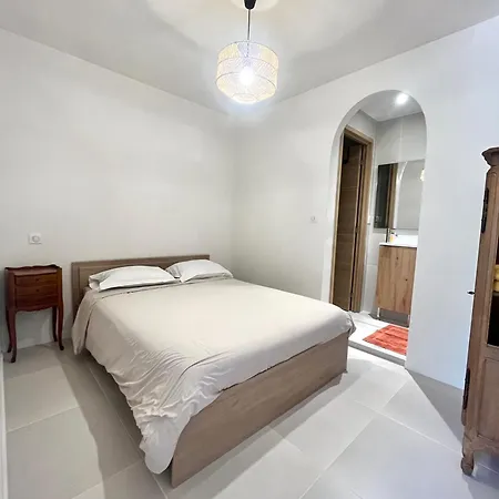 T2 Ajaccio- Neuf Confort- Wifi Et Parking Gratuit- 5min Du Centre Ville- Proche Aeroport Et Port- Secteur Finosello *